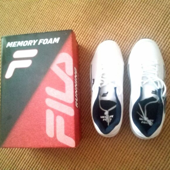 Memory Foam Fila Sportland: Wide (4E).  Lightweight. New main image 7